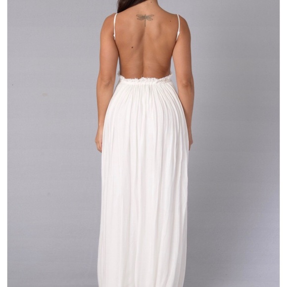 Fashion Nova Dresses & Skirts - 2 of the same dress, one salmon colored one white